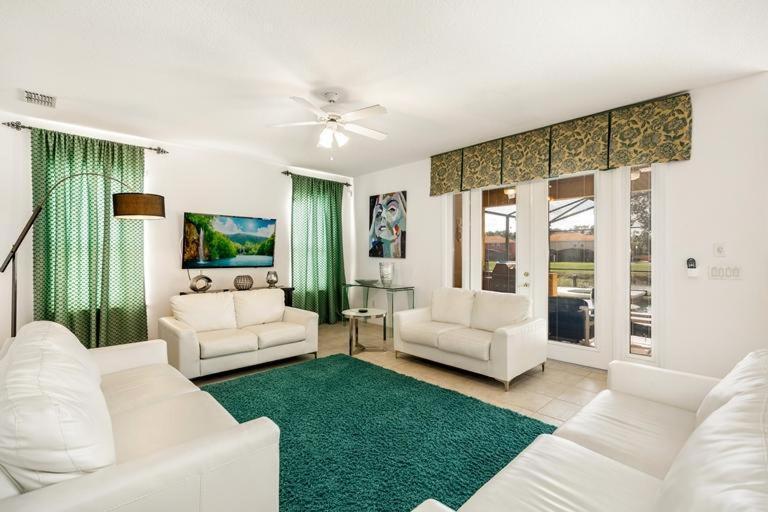 Holiday home Lakeview 6-bedroom Retreat With Game Room, Private Pool, & Amenities - Ideal For Families & Groups